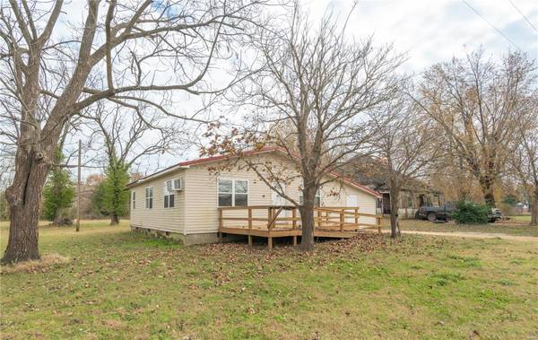 202 County Road 271, Neelyville, MO 63954