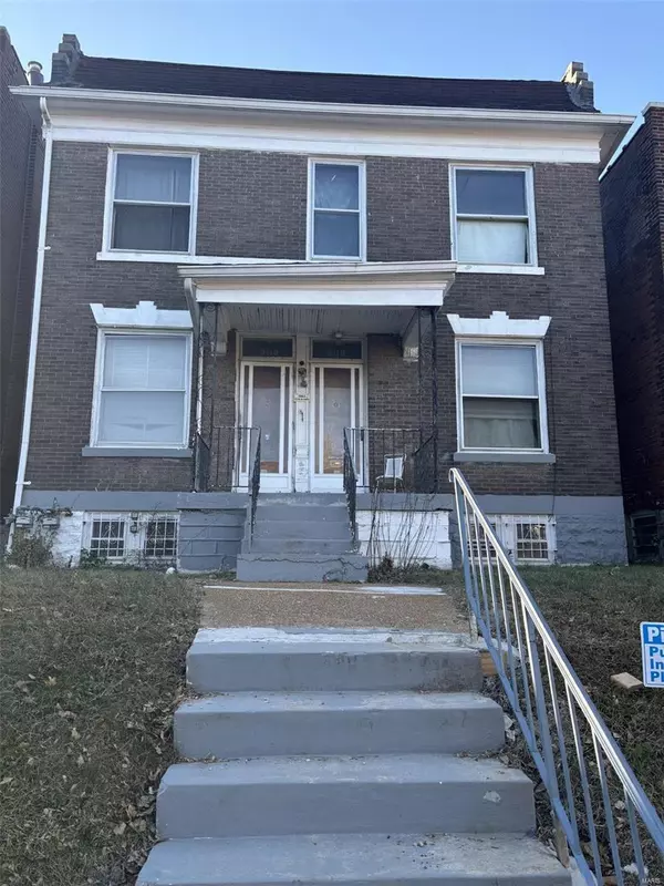 5110 Highland, St Louis, MO 63113