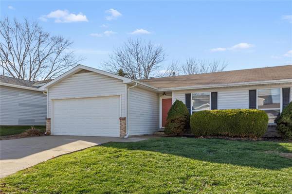 965 Windstream DR, St Peters, MO 63376