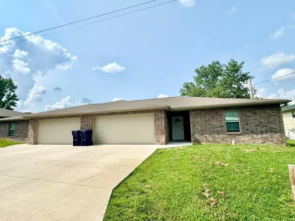 723 W M- HAWTHORNE ST, Houston, MO 65483