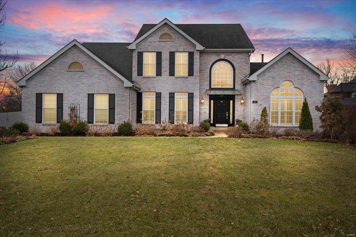57 Yorkshire Lane CT, St Louis, MO 63144
