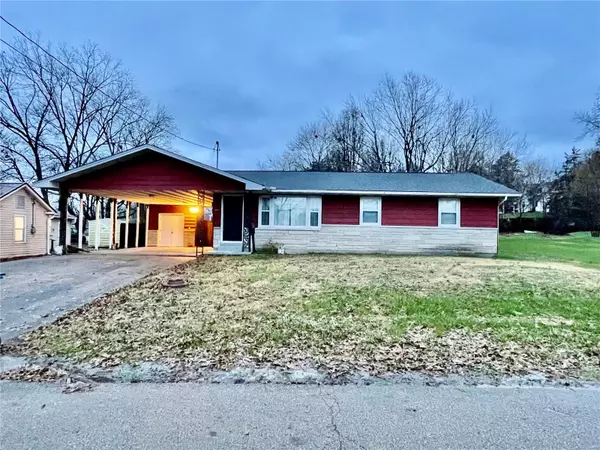 407 Dearborn ST, Scott City, MO 63780