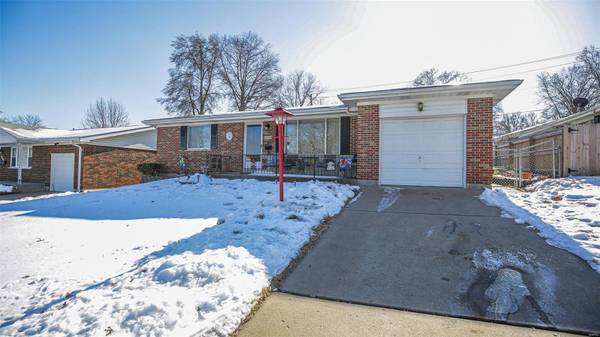 4638 Don Ron, Affton, MO 63123