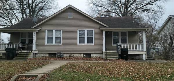 2922 Vernier AVE, Belleville, IL 62226