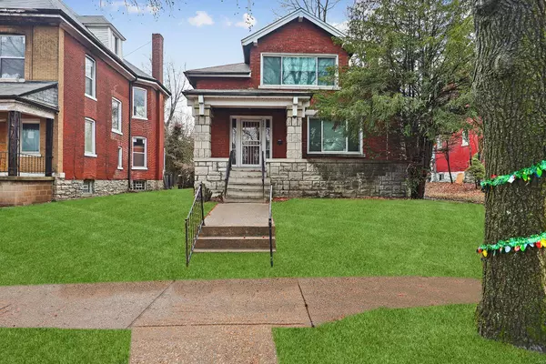 4908 Lotus AVE, St Louis, MO 63113