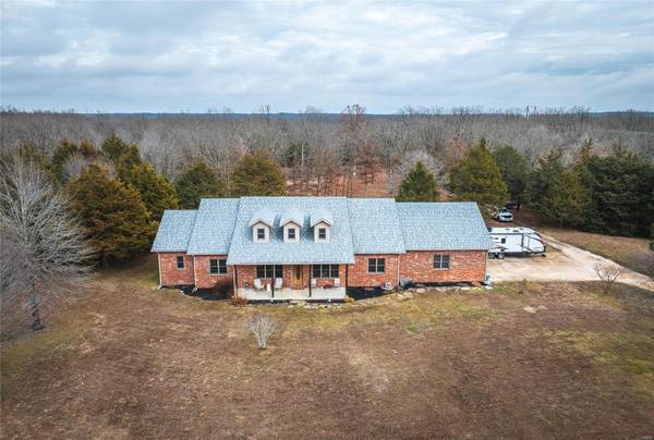 18921 Pleasant View LN, Lebanon, MO 65536