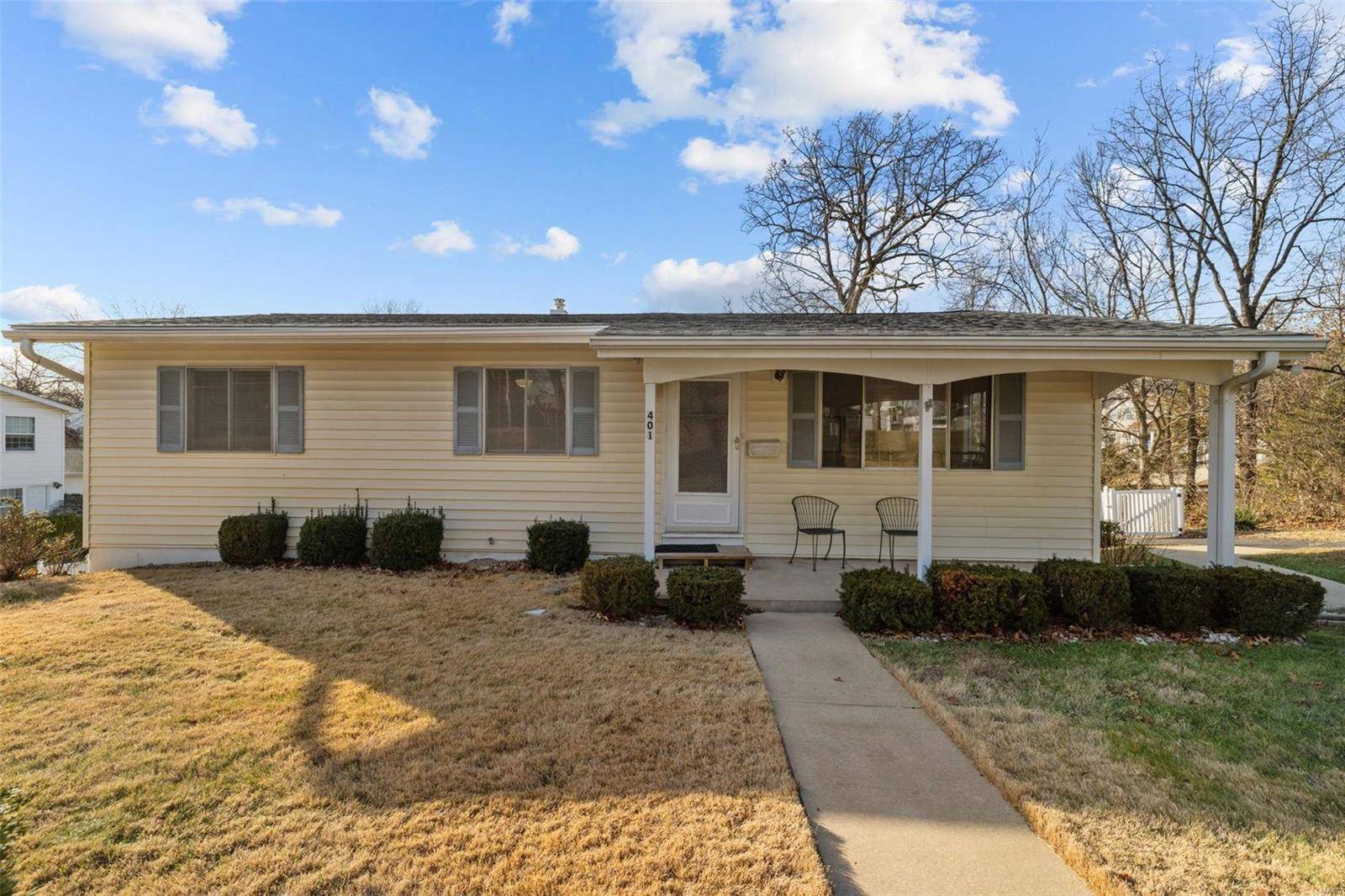 401 S Ballas RD, St Louis, MO 63122