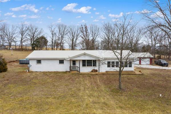 18374 Highway 185, Potosi, MO 63664