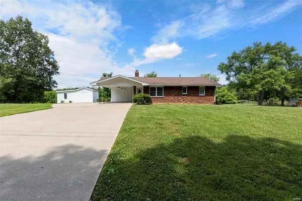 719 W Highland DR, Cape Girardeau, MO 63701