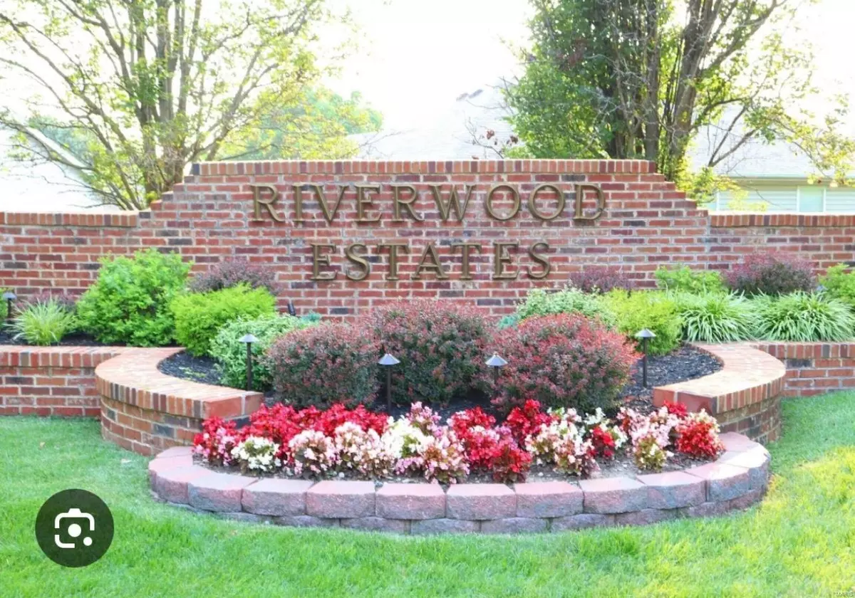 Florissant, MO 63031,123 Riverwood Estates BLVD