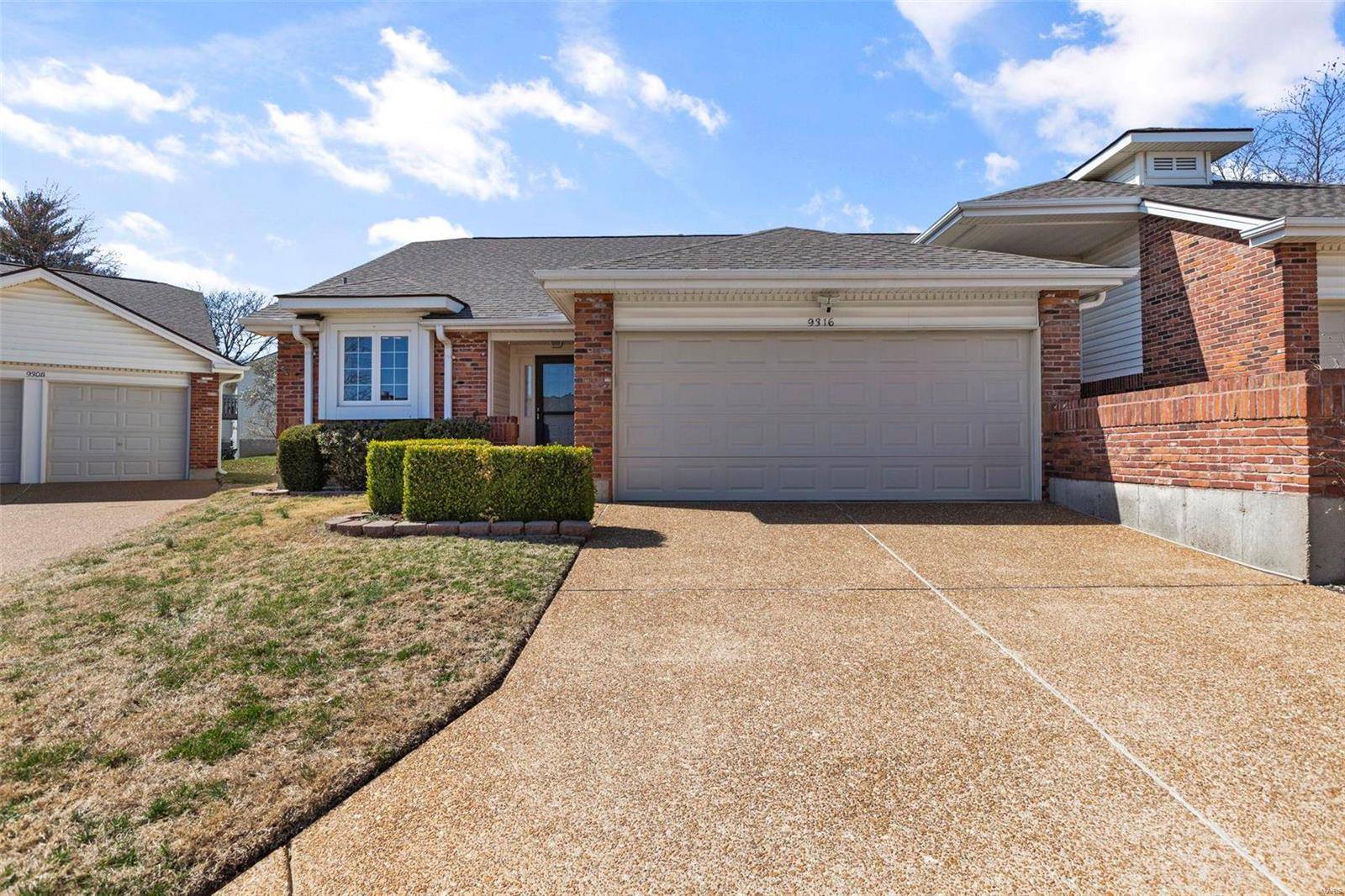 9316 Mackenzie Circle DR, St Louis, MO 63123