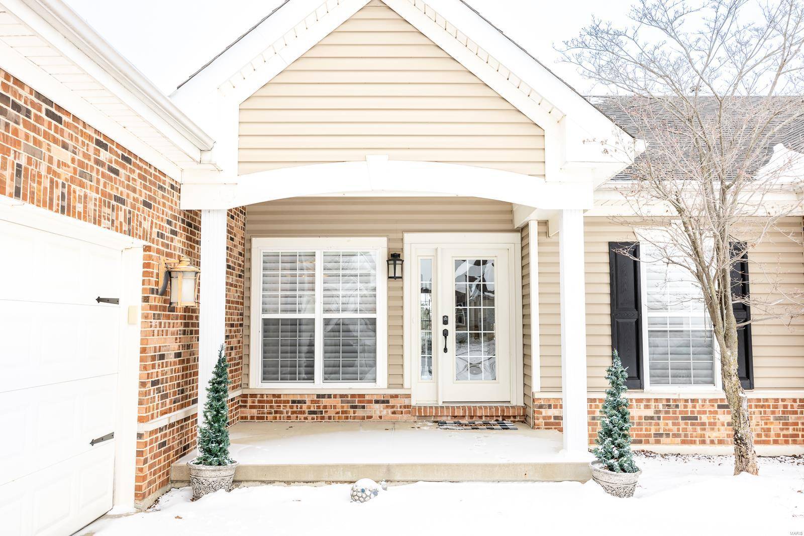 Belleville, IL 62221,3406 Chippewa DR