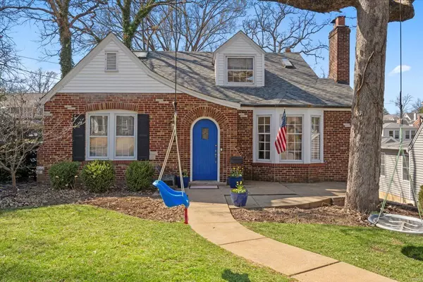 231 Parkland AVE, St Louis, MO 63122