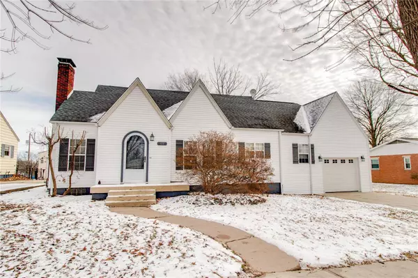 111 S Franklin ST, Bunker Hill, IL 62014