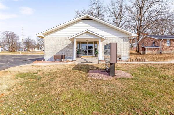 772 Weber RD, Farmington, MO 63640