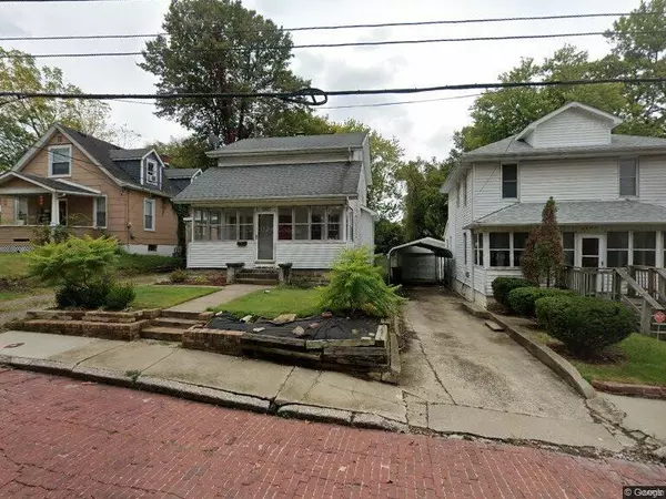 1520 Spaulding ST, Alton, IL 62002