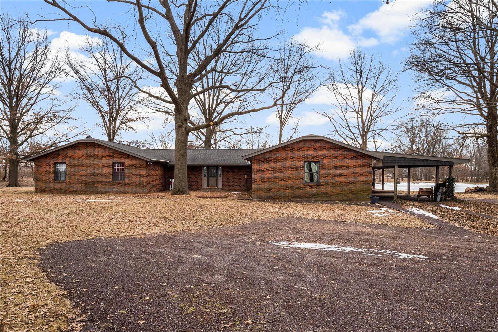 Belleville, IL 62220,2810 Bush LN