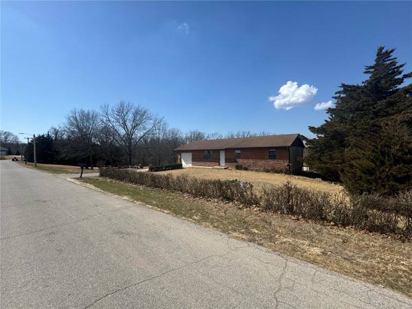 21775 Rudolph, Waynesville, MO 65583