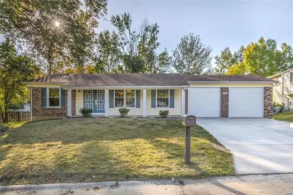 135 Mill Spring LN, St Peters, MO 63376