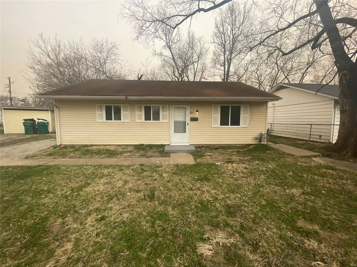 East St Louis, IL 62206,51 Helen CT