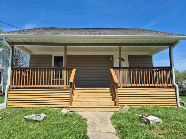 3308 KENDALL AVE, Alton, IL 62002
