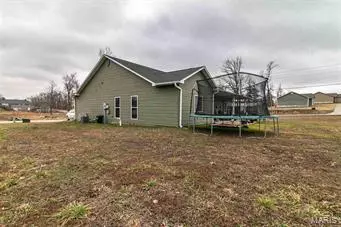 Poplar Bluff, MO 63901,221 Crooked Pine