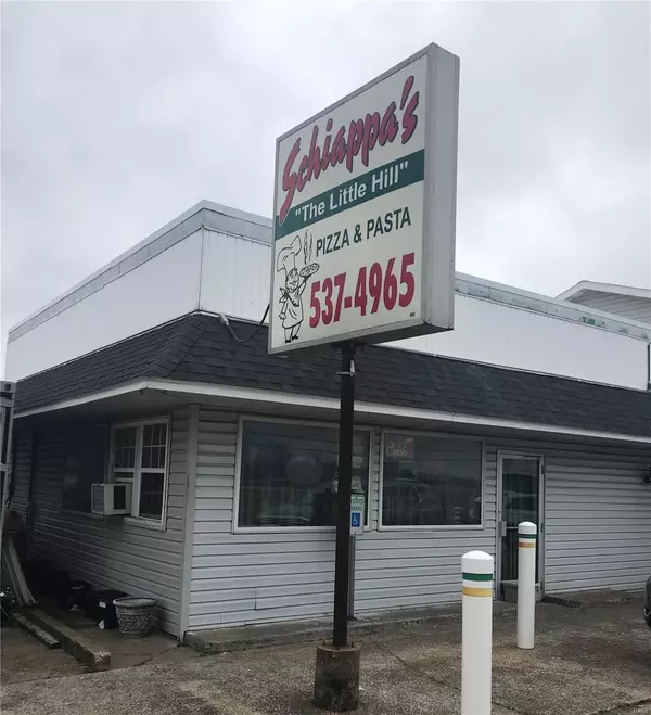 Lebanon, IL 62254,402 S Madison ST