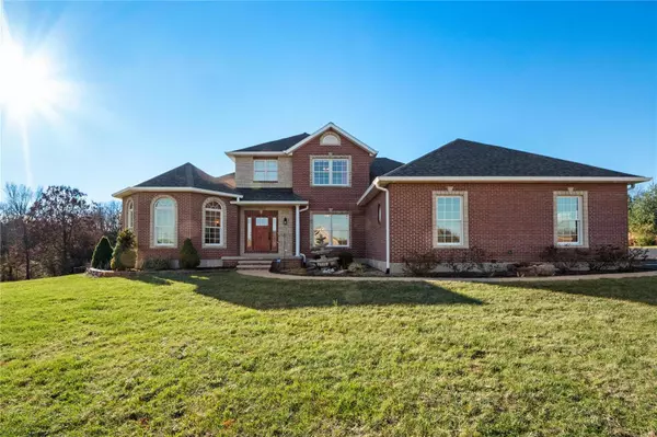 3831 Greenland DR, Festus, MO 63028