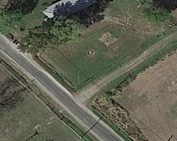 Carmi, IL 62821,0 Sycamore RD