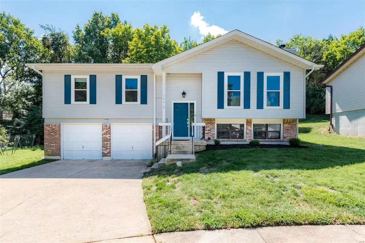 Ballwin, MO 63021,563 Vernal Hill CT