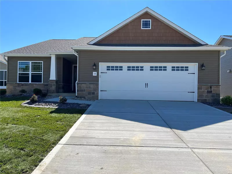 18 Cider Crest CT, Maryville, IL 62062