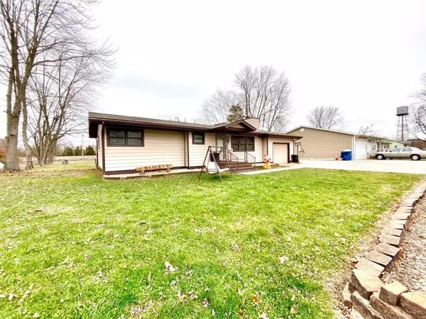 Richland, MO 65556,615 E National ST