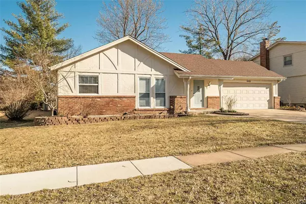 Chesterfield, MO 63017,15725 Hill House RD