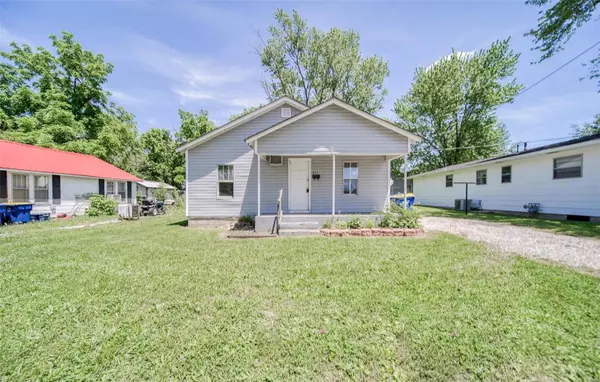 602 S Warfel, Salem, MO 65560