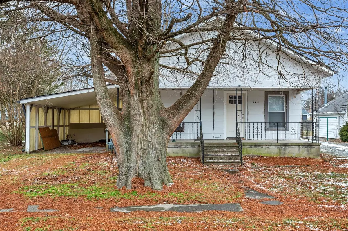Benton, IL 62812,503 S Mcleansboro ST