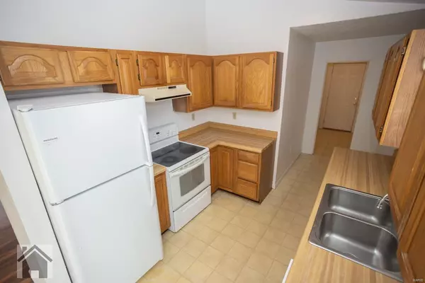 St Robert, MO 65584,15710 Talon LN