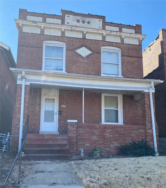 5222 Northland AVE, St Louis, MO 63113