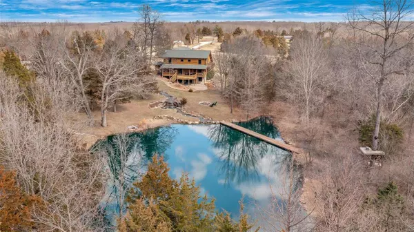 Warrenton, MO 63383,22278 Tall Oaks Road