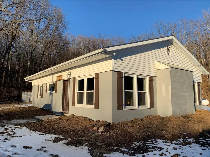 15372 HWY TT, Ashburn, MO 63433