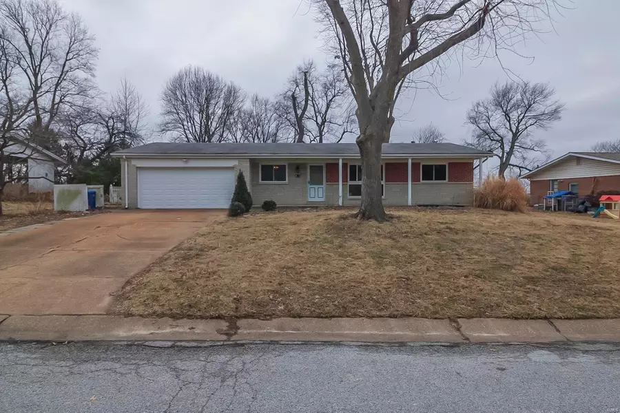 8824 Heather, Hazelwood, MO 63042