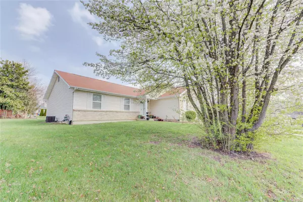 Lake St Louis, MO 63367,190 Rue Grand DR