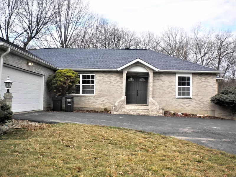 108 Creek Bottom RD, Labadie, MO 63055