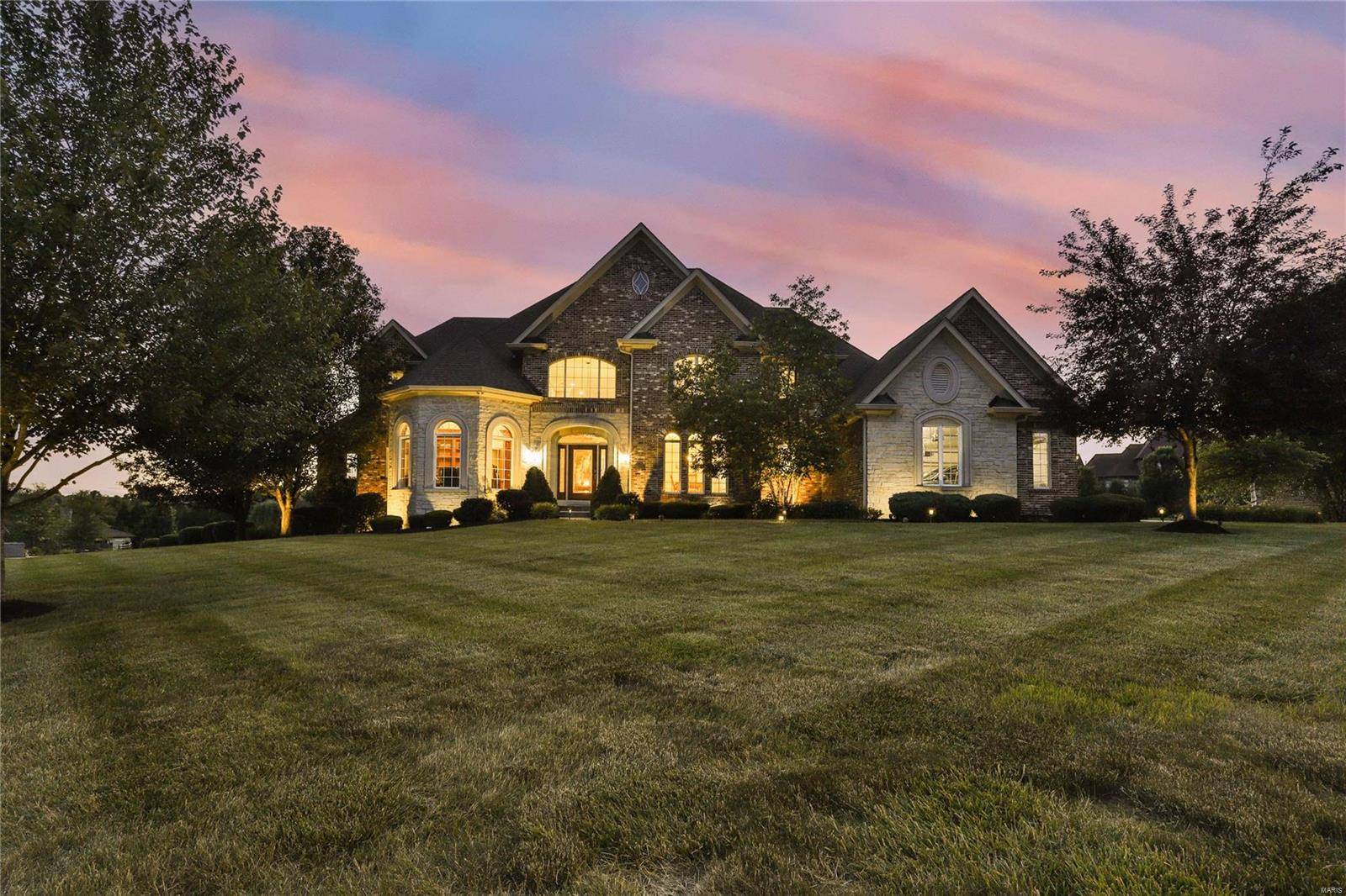 Town And Country, MO 63017,1210 Devonworth DR