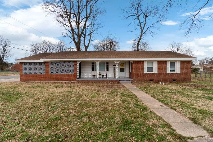 535 Carroll Ave, Sikeston, MO 63801