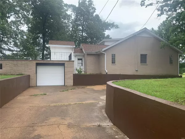 Poplar Bluff, MO 63901,3609 S Westwood Blvd