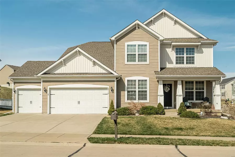 2710 Preston Woods TRL, Lake St Louis, MO 63367