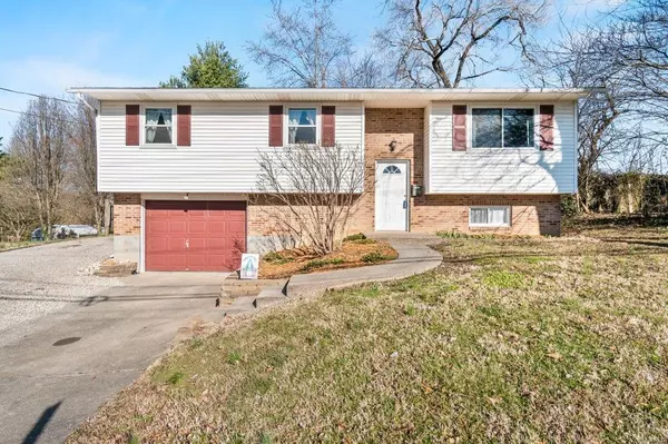 450 Greensferry RD, Jackson, MO 63755
