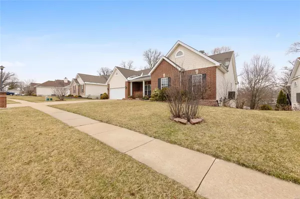 Wentzville, MO 63385,211 Highland Meadows DR