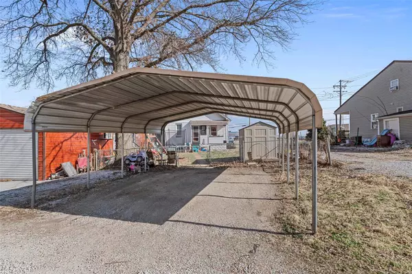 St Louis, MO 63125,9133 S Broadway