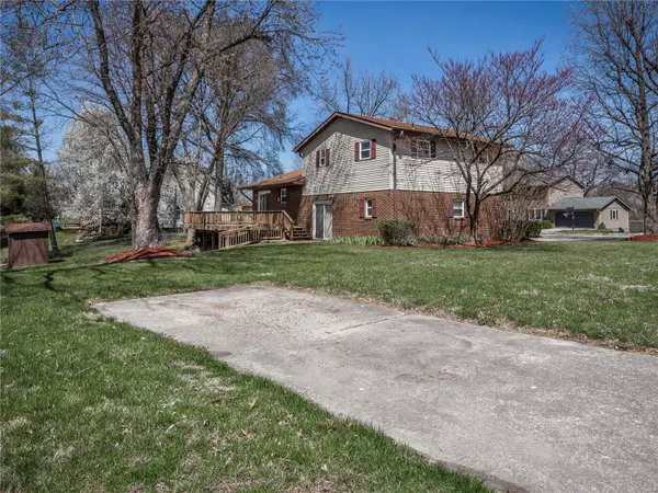 Collinsville, IL 62234,424 Chapel DR